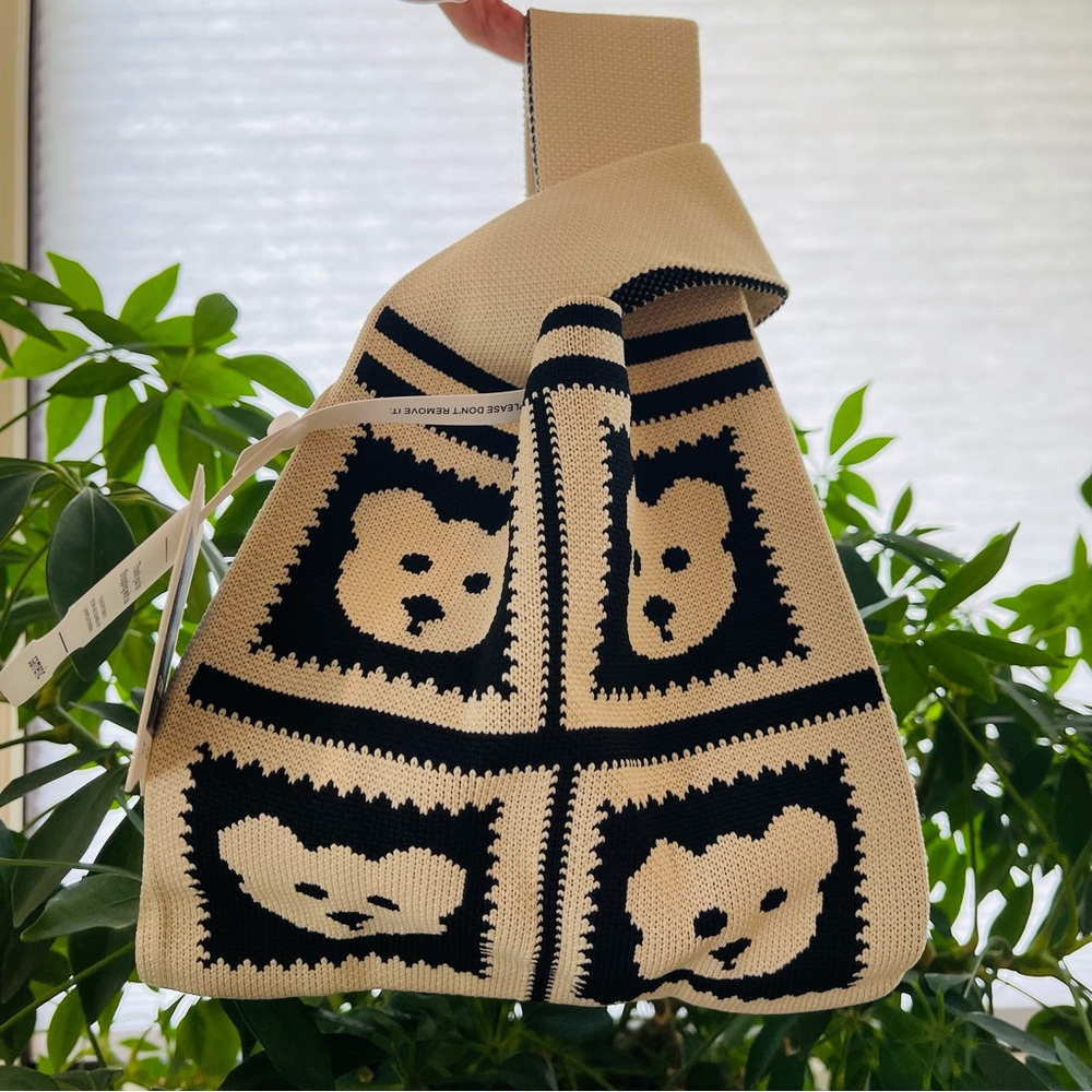 NWT Bear Knit Cute Tote Bag